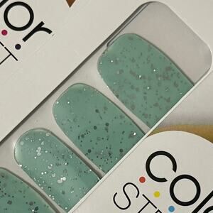 New Color Street “Don’t Make A Peep” Robin Egg Blue Silver Glitter Nail Strips